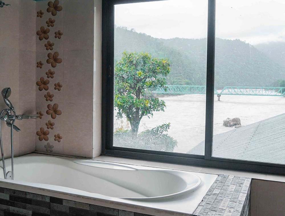 Presidency Resort Upardang Gadhi 外观 照片